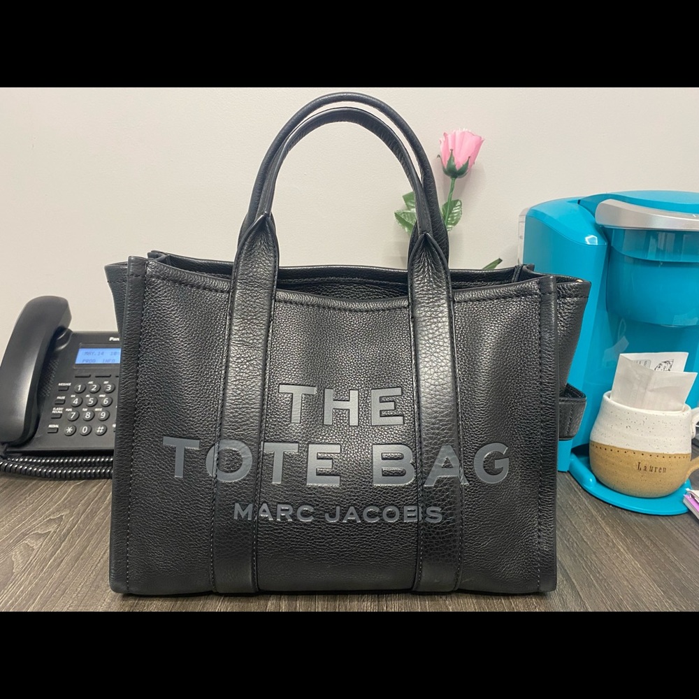 Marc Jacobs Small Traveler Leather Tote Bag